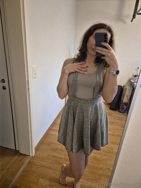 Bellareved アート女優 ギャラリー