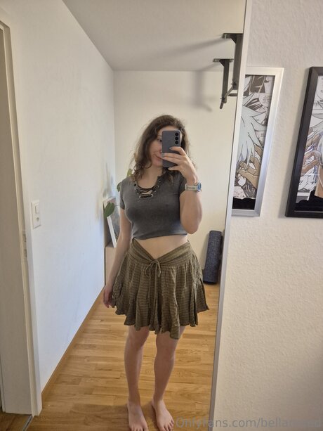 Bellareved エロティックなスター 画像