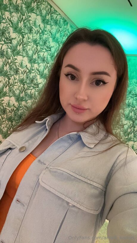 Ameli Kanari ポルノ女優 画像