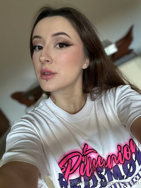 Ameli Kanari ポルノスター パーフェクト ギャラリー