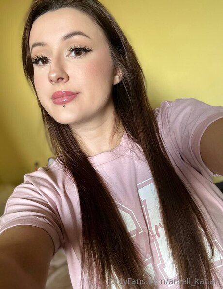 Ameli Kanari アダルト女優 ギャラリー
