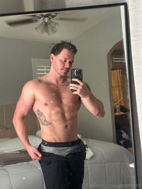 Crankinit 高品質女優 写真