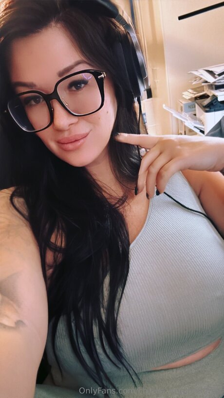 Chloee Fitgamer Free ポルノスター セクシー 画像