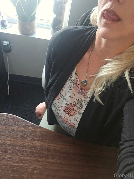 貞操帯オンリーファンズ 裸 ギャラリー