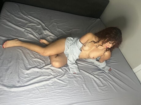 Mostrandomthanrandom ヌードスター 写真