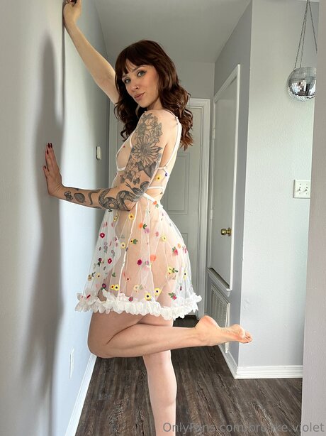 Brooke Violet 美しい女優 画像