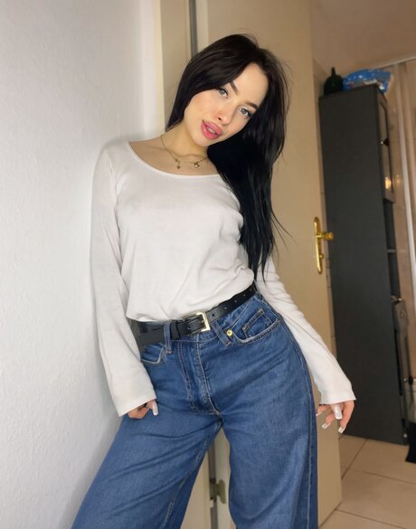 Xoxo Chloee アダルトモデル アーカイブ