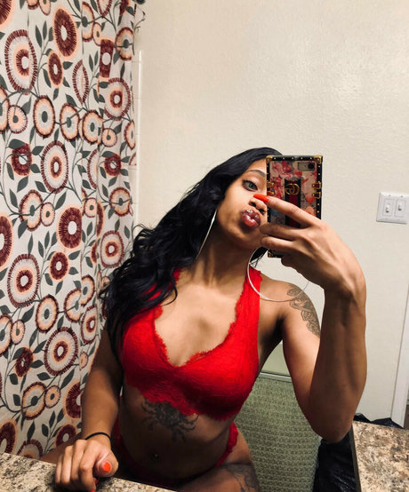 lalacakes ポルノスター トップ 写真