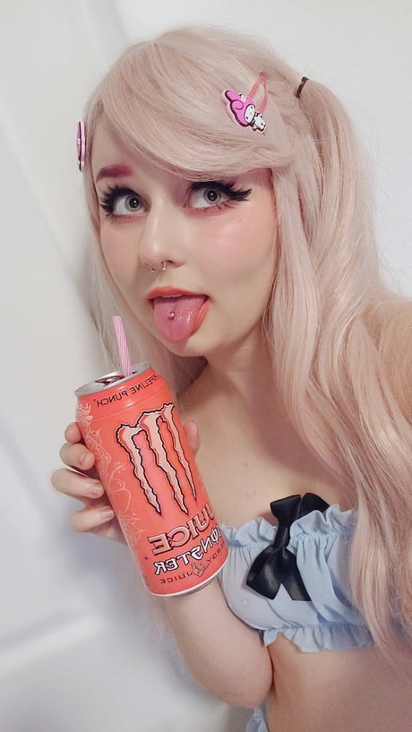 Peachie Sweetie 完璧なモデル 写真