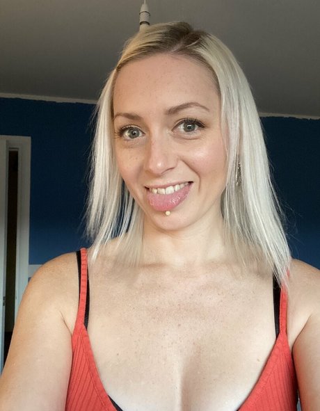 Kimber benton ヌードのポルノスター ギャラリー