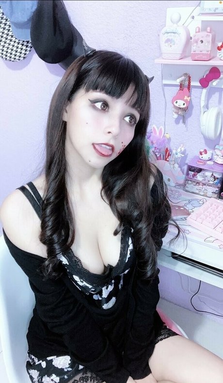 Fluffylissa アートポルノスター 写真