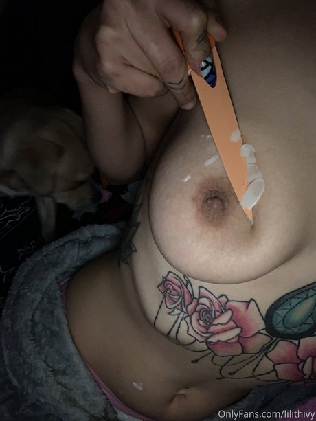 Lilith Ivy エロティック女優 画像