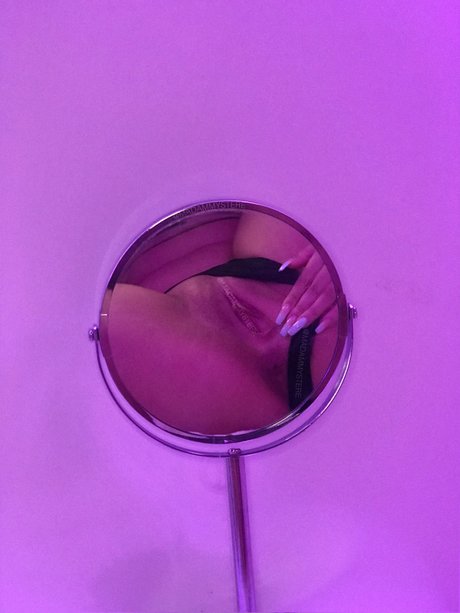 Madam Mystere 無料のポルノスター 写真