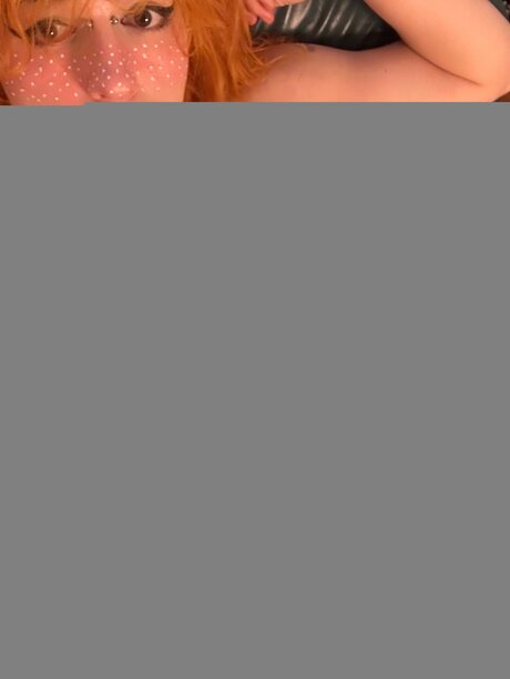 Starrkittenn アダルトスター 写真