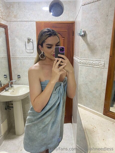 Mariiahneedless 最高の女優 ギャラリー