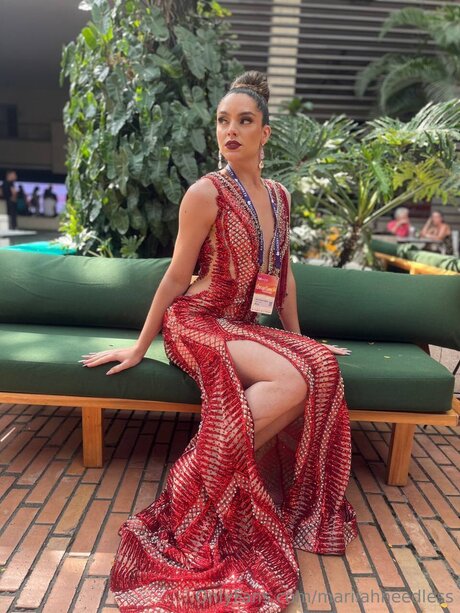 Mariiahneedless 素敵な女優 画像