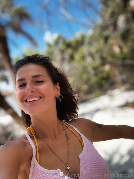 Leahwbrooke ヌードスター 写真