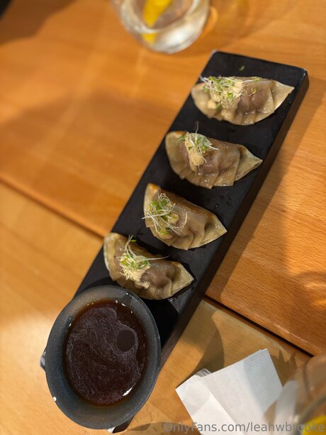 老母オンリーファン 美しいヌード 写真