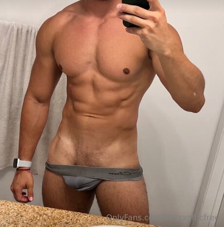 コスプレ フェムボーイ オンリーファンズ 無料ポルノ 写真