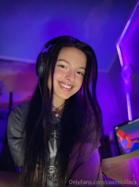 Cosmicstacy 無料スター 写真