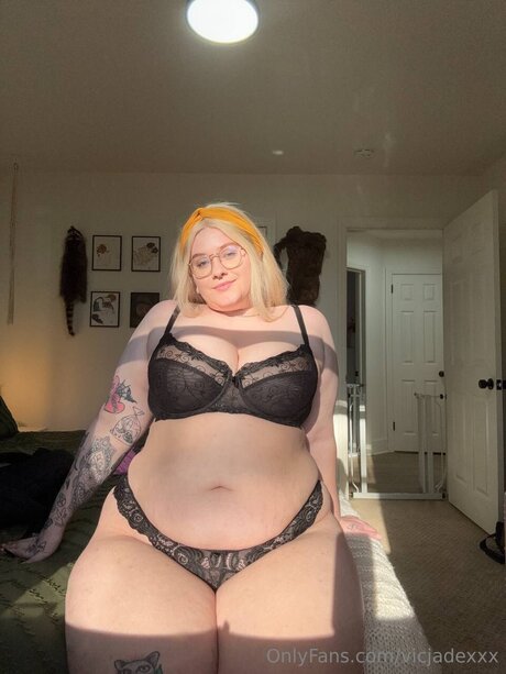 Vicjadexxx 素敵なモデル アーカイブ