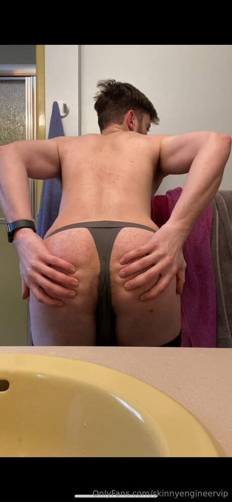 黒檀BDSMオンリーファンズ セクシーヌード 写真