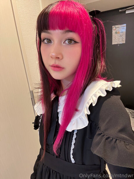 熟女オーガズムオンリーファンズ 無料アダルト 画像