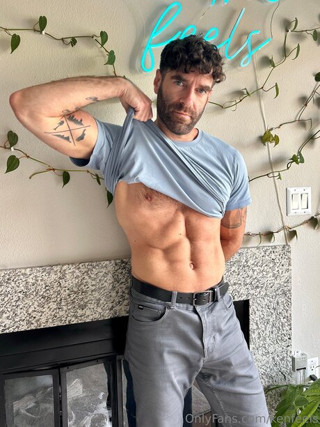 Kenfeels xxxスター ギャラリー