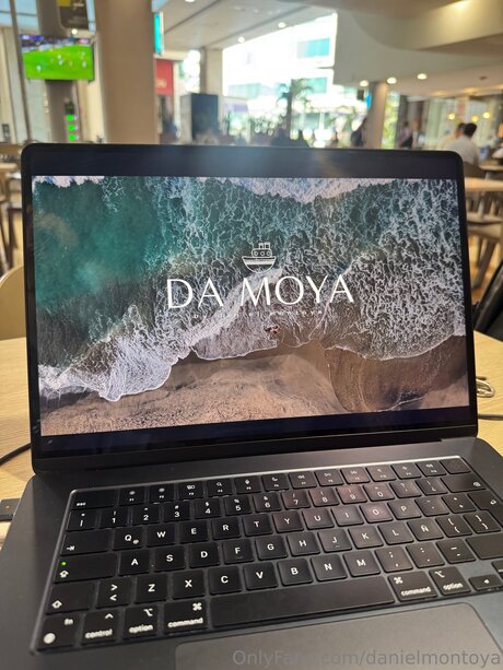 Danielmontoya トップスター ギャラリー