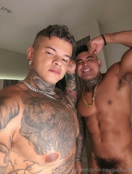 Princeaugustu18 セクシーモデル 写真