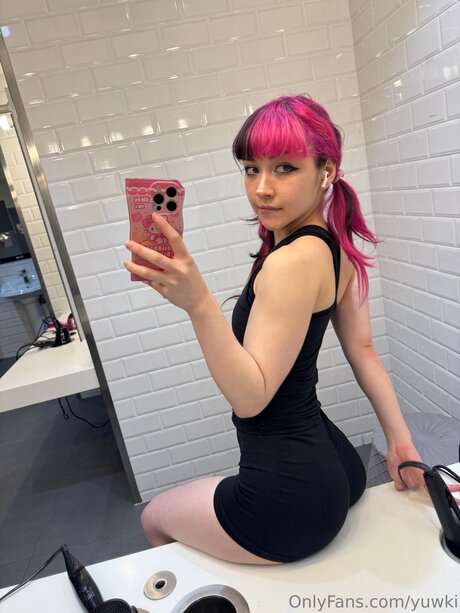 Yuwki ポルノスター パーフェクト 写真