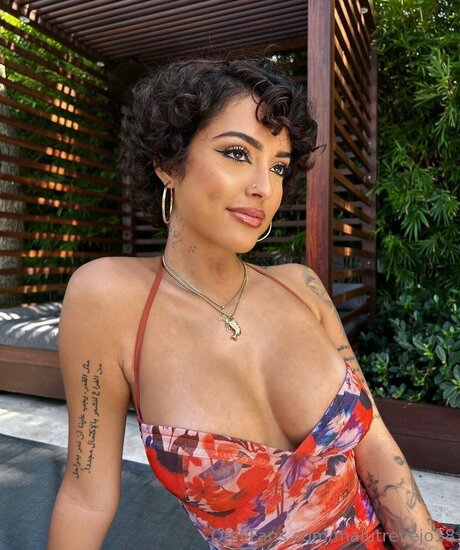 Malutrevejo18 ポルノスター アダルト 画像