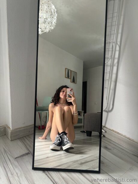 Venere Battisti ポルノスター 写真