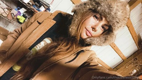 Theklewlesscowgirl ヌードモデル 写真