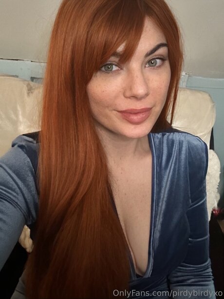 Pirdybirdyxo アダルト女優 写真