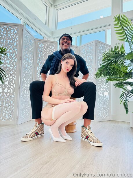 Okiichloeo ヌードモデル 写真