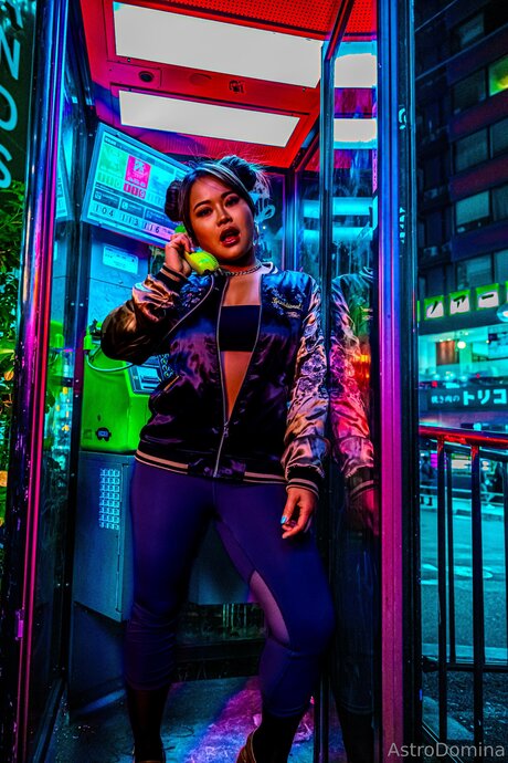 オイルを塗った巨乳オンリーファンズ セクシーxxx ギャラリー