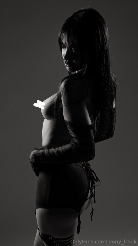 Jenny Frank HDモデル 写真