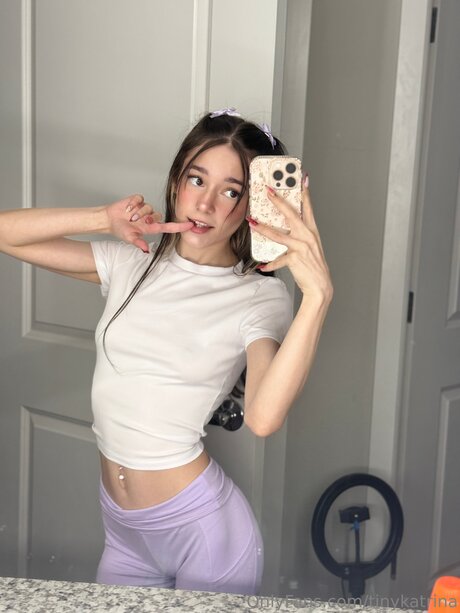 Tinykatrina 美しいスター 写真