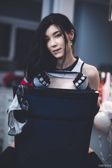 陸軍の熟女オンリーファンズ 限定 画像