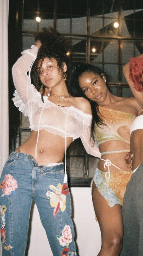 Alia kadir 最高のスター 写真