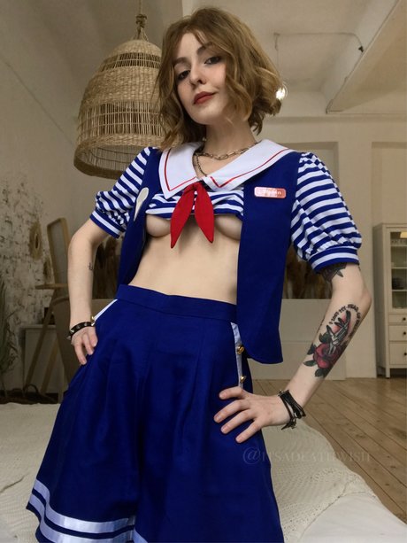 ストリップショー オンリーファンズ エロ 写真