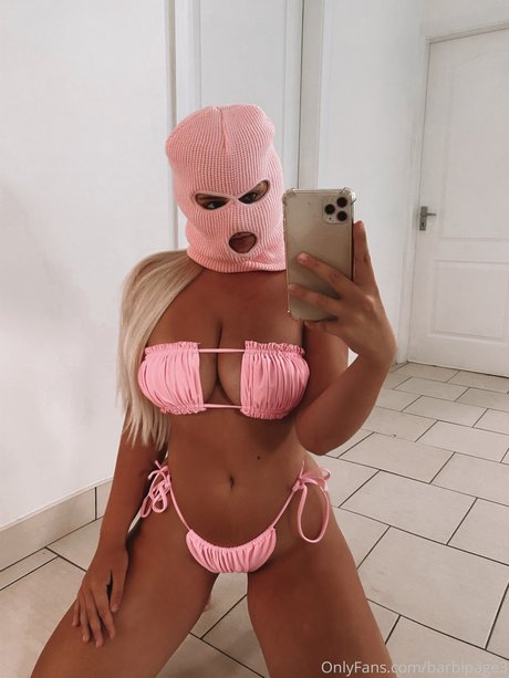 _Barbi XXXモデル 写真