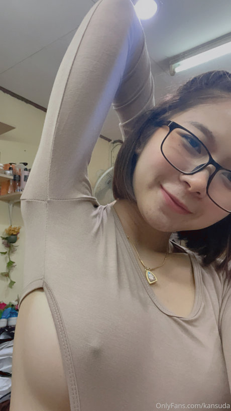 巨尻熟女オンリーファンズ 美しい 写真