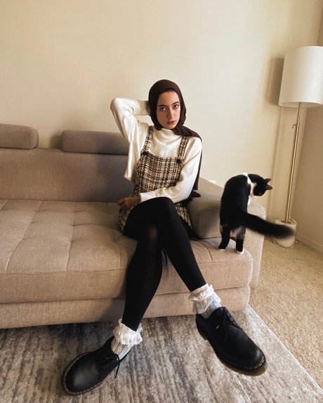 Sher Arar_ 裸の女優 ギャラリー