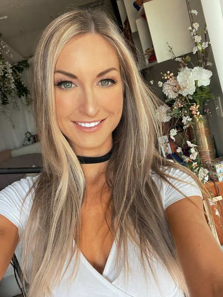 キティ・ウェット・オンリーファンズ 限定 ギャラリー