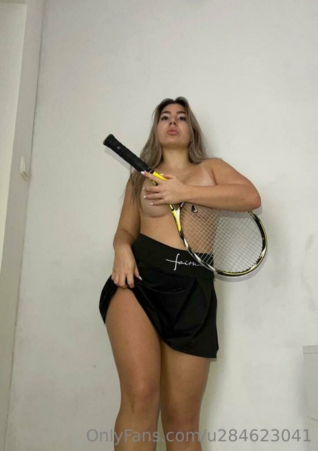 Nicole Curtiss_ エロティックなポルノスター 写真