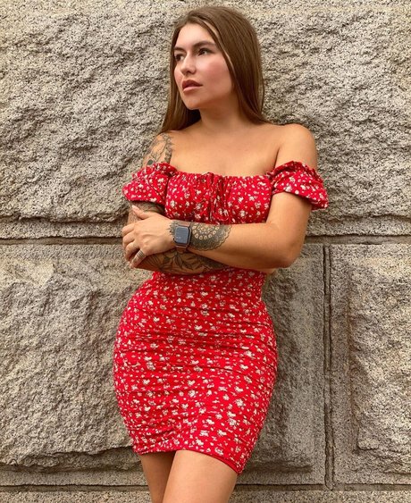 心理学者オンリーファンズ アートポルノ 画像