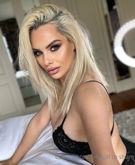 ビーチセックスオンリーファンズ 無料ポルノ 写真