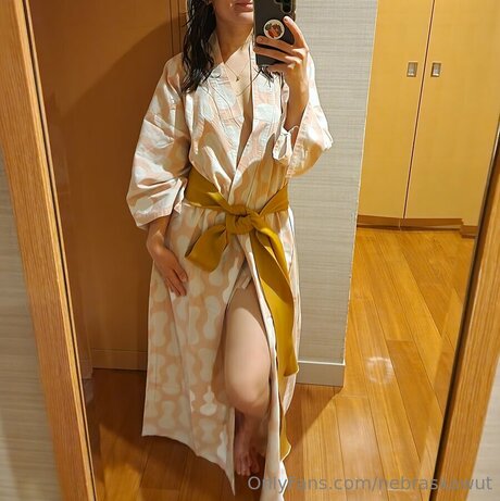 Yunaof セクシーなポルノスター 写真